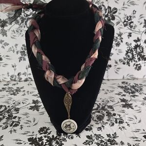 Elegant Braided Necklace with Pendant Wpr5